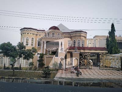 02 Kanal Brand New Banglow For Sale Available in Valencia Town Lahore