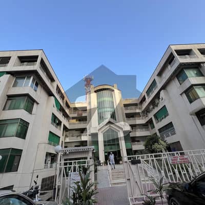 F11 Hamza Tower 3 Bed Flat For Rent With Servnt