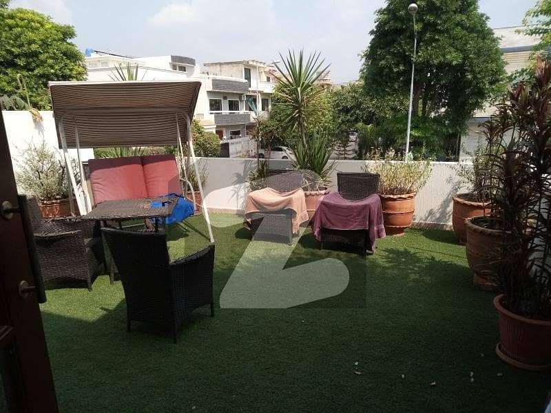 Beautiful house investor price schs Beautiful house investor price schs