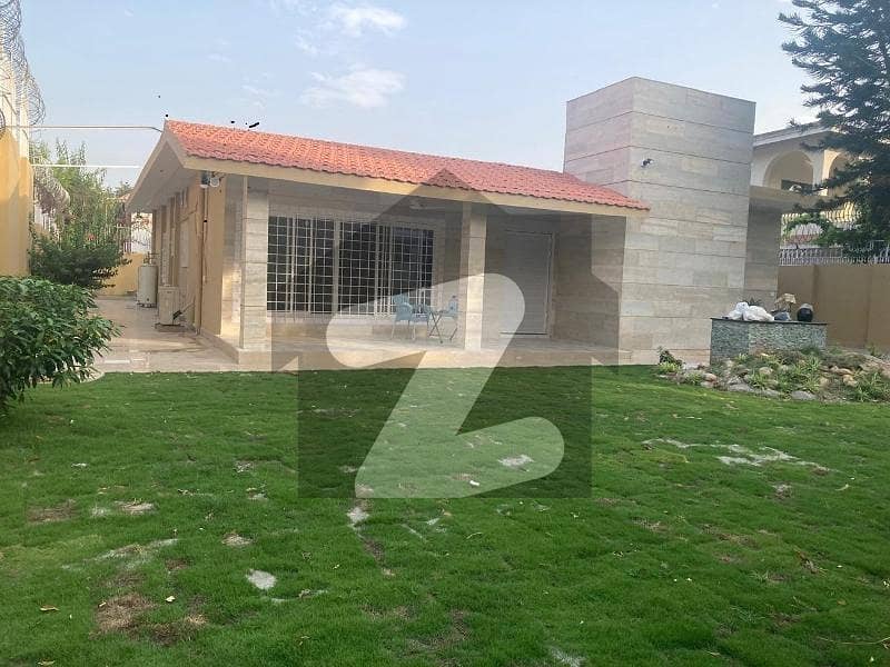 HOUSE FOR RENT IN E-7 HOUSE FOR RENT IN E-7