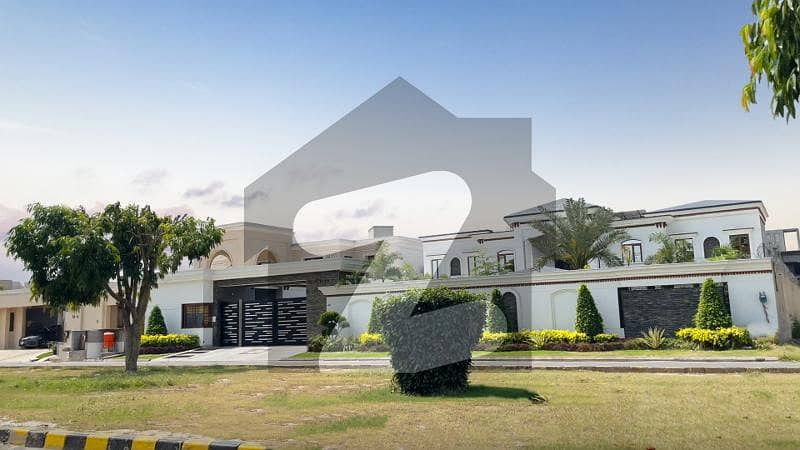 Hot Location Modern Upper Portion Available For Rent Hot Location Modern Upper Portion Available For Rent
