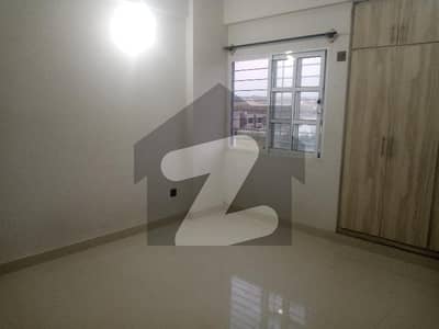 3 Bed Apartment For Rent In Diamond Mall Gulberg Green Islamabad