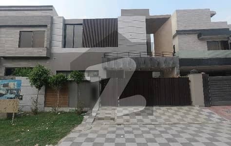 Ideally Located House Of 10 Marla Is Available For Sale In Paragon City