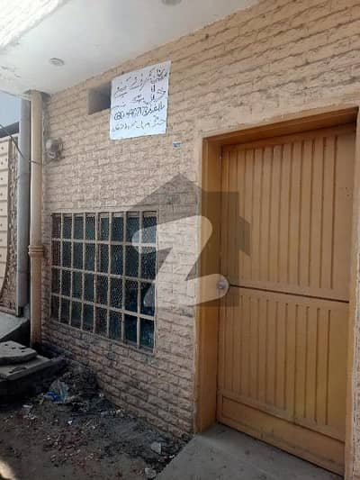 Hot Location Room For Rent Haji Park, Bedian Road, Lahore ID49953154 ...