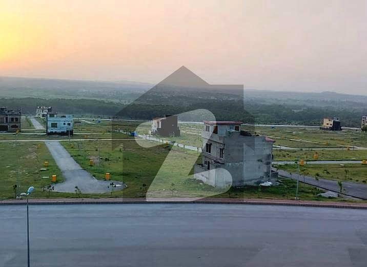5 Marla Plot URGENT SALE 5 Marla Plot URGENT SALE