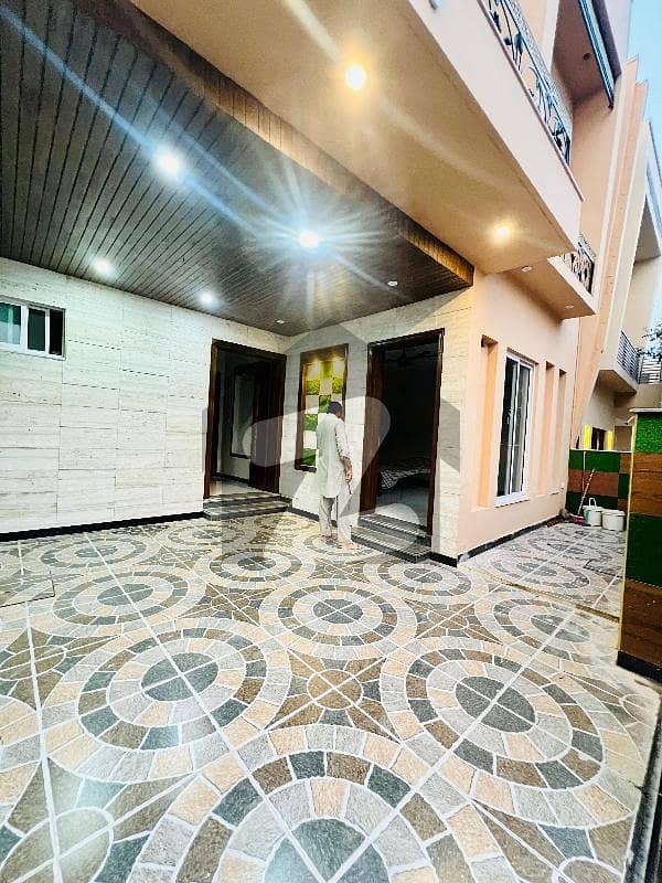 8 Marla House For Sale 8 Marla House For Sale