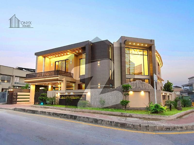 Corner 25 Marla House With High Quality Finishing Corner 25 Marla House With High Quality Finishing