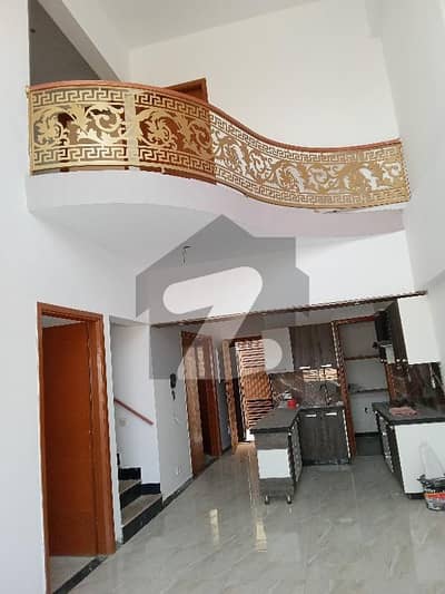 La-Grande Duplex For Rent