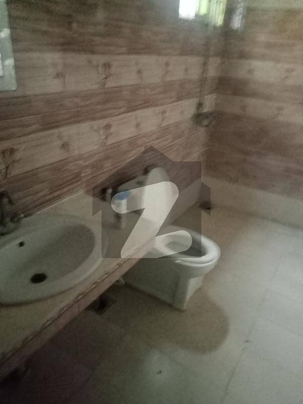 Room with attach bathroom for rent