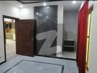 10 MARLA GROUND PORTION AVAILABLE FOR RENT IN GULSHAN-ABAD