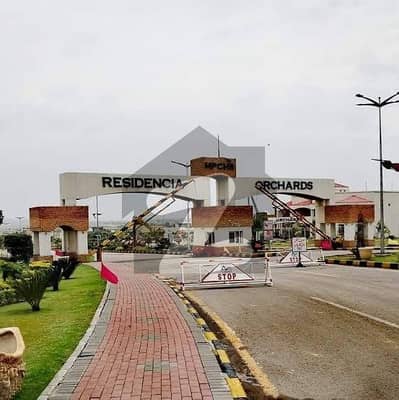 ملٹی ریزیڈنشیا اینڈ آرچرڈز واہ میں 5 کنال رہائشی پلاٹ 2.5 کروڑ میں برائے فروخت۔