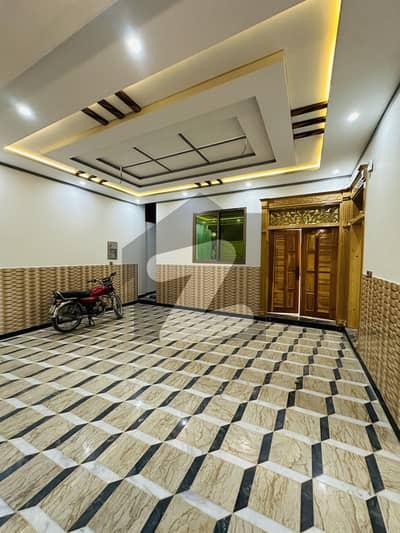 سودائیس ولاز ورسک روڈ,پشاور میں 10 مرلہ مکان 3.7 کروڑ میں برائے فروخت۔