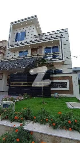 G-13 30x60 Brand new double story house available