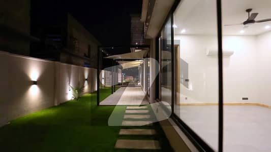Brand New Swimming Pool Ultra-Modern House Is For SALE