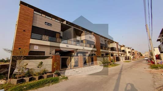 بش ایگزیکٹو ولاز ملتان میں 4 کمروں کا 5 مرلہ مکان 1.85 کروڑ میں برائے فروخت۔