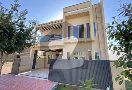 8Marla Brand New House For Sale