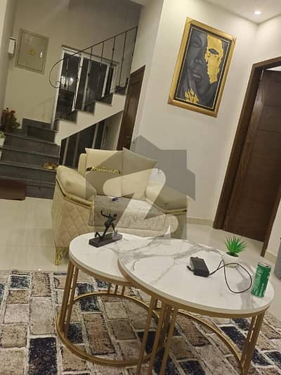 ڈی ایچ اے 9 ٹاؤن ۔ بلاک اے ڈی ایچ اے 9 ٹاؤن,ڈیفنس (ڈی ایچ اے),لاہور میں 1 کمرے کا 5 مرلہ زیریں پورشن 80.0 ہزار میں برائے فروخت۔ ڈی ایچ اے 9 ٹاؤن ۔ بلاک اے ڈی ایچ اے 9 ٹاؤن,ڈیفنس (ڈی ایچ اے),لاہور میں 1 کمرے کا 5 مرلہ زیریں پورشن 80.0 ہزار میں برائے فروخت۔