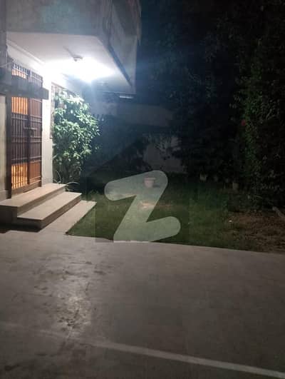 422 Sq Yard Maintain Single Storey House For Sale 3 Bed D/D Nazimabad No 4 Block 4 A
