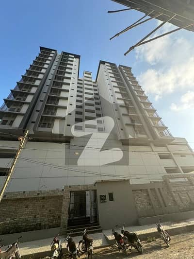 2000 Square Feet Flat For Sale In The Perfect Location Of Clifton - Block 3