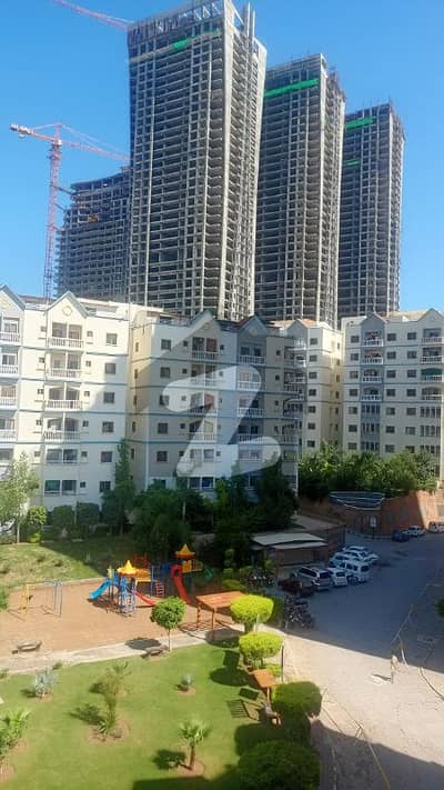 1 Bed Apartment For Rent Word Trade Center Defence Residency DHA Phase 2