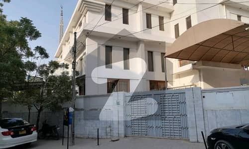 Single Storey 200 Square Yards House For sale In Gulshan-e-Kaneez Fatima - Block 1 Karachi