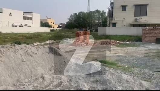 Pair Of 2 Kanal - Total 4 Kanal Top Location Plot No- Close To 09 And 10 Block E Phase 6 DHA Lahore For Urgent Sale