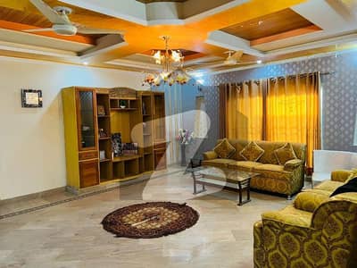 1 Kanal Lavish Upper Portion Available For Rent In PIA Society