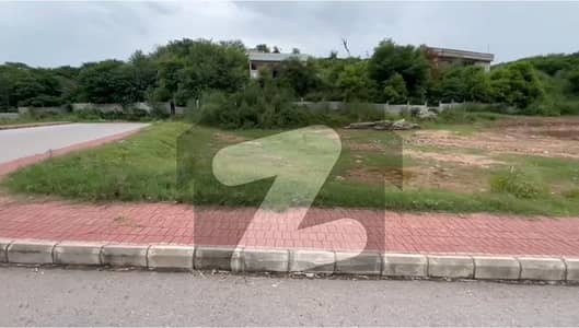 بحریہ ٹاؤن فیز 7 بحریہ ٹاؤن راولپنڈی,راولپنڈی میں 12 مرلہ رہائشی پلاٹ 1.28 کروڑ میں برائے فروخت۔