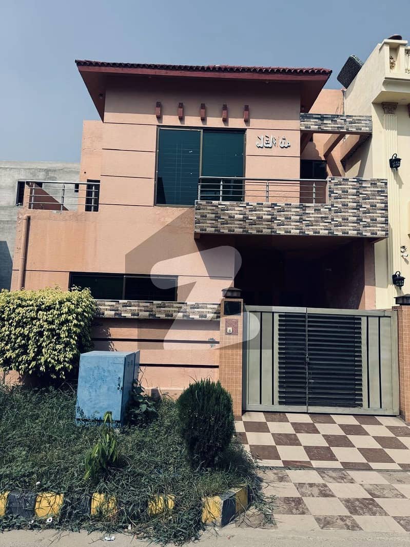 5 Marla House For Rent In AA Block With Gas Connection Near Masjid 5 Marla House For Rent In AA Block With Gas Connection Near Masjid