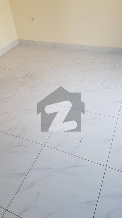 8 Marla 1st Floor Commercial Hall For Rent Central Park