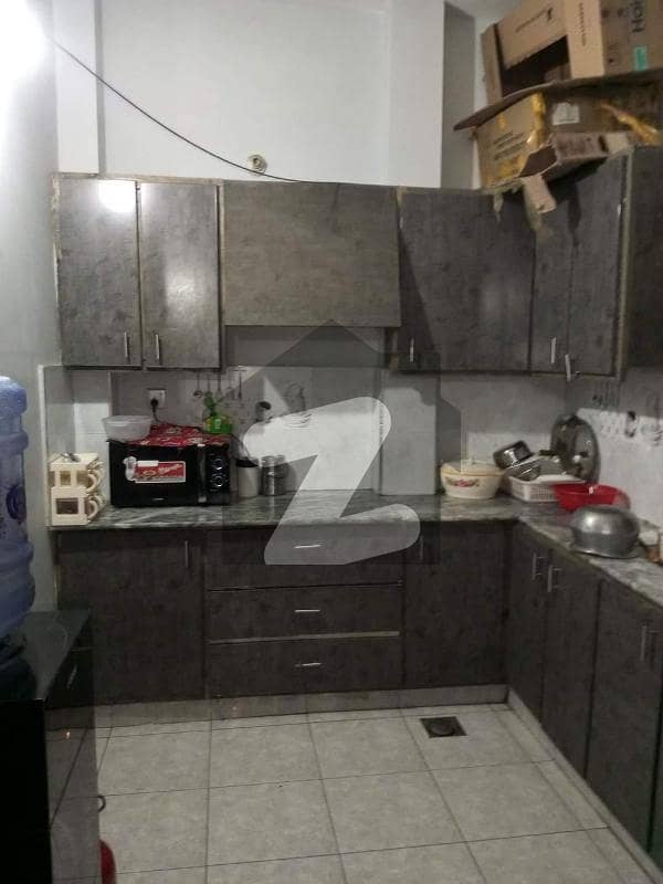 5 marla Family flat for rent 5 marla Family flat for rent