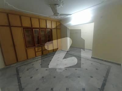 1 Kanal Triple Storey House For Sale 1 Kanal Triple Storey House For Sale