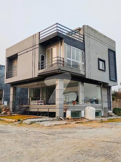 Gulberg Residencia Islamabad 3 Bed Apartment With Roof  BlocK i  Separate Entrance  Mini Commercial  Corner Project  1st Floor  1330 Sqft Area Apartment  + 1330 Sqft Roof + 1 Room  CDA Approved  Near To Park  Wi-fi Available