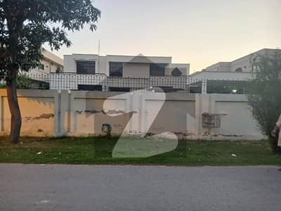 2 Kanal Used Modern Design Most Beautiful Bungalow For Sale At Prime Location Of DHA Lahore Near To Park & Commercial Market.