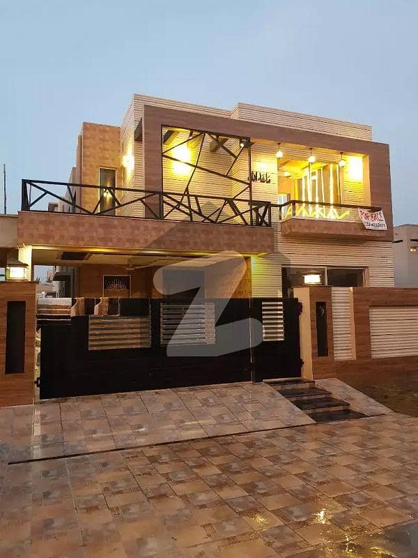 Zee Real Estate Offers 1 K Near to Park & McDonalds Phase 7 Y Block Near to Golf & Cinema Available Zee Real Estate Offers 1 K Near to Park & McDonalds Phase 7 Y Block Near to Golf & Cinema Available