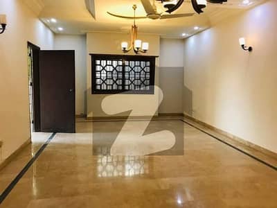 300 yard bungalow for rent dha phase 6