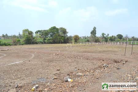 Flour Mill For Sale On Main Road Chunian With Front 4 Kanal Empty Land