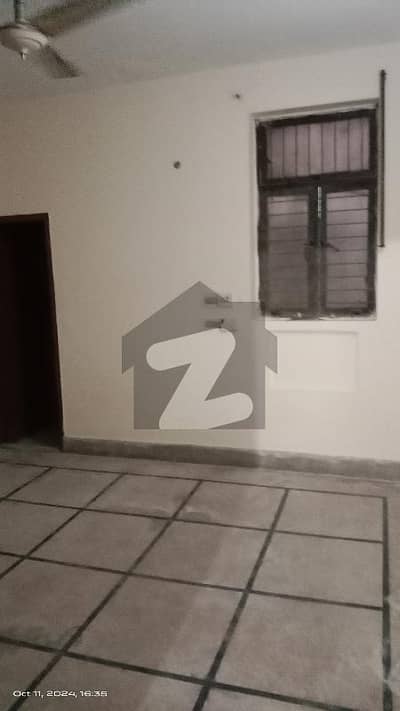 5 Marla Upper For Office Or Bachelor In G4 Johar Town Lahore