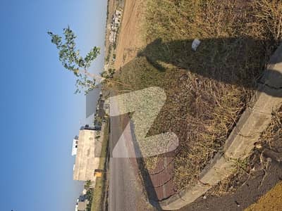 10 Marla Street Corner Plot For Sale Top Location Sun Face Close To Future World School New Head Office 10 Marla Street Corner Plot For Sale Top Location Sun Face Close To Future World School New Head Office
