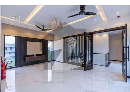 1 Kanal Upper Portion In Dha Phase 5 Lahore Near Park