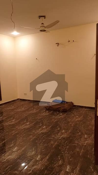 Brand New Portion 3 Bed DD Available For Rent At Sahil Avenue Near To Sea With Separate Gates Separate Meters Servant Quarter