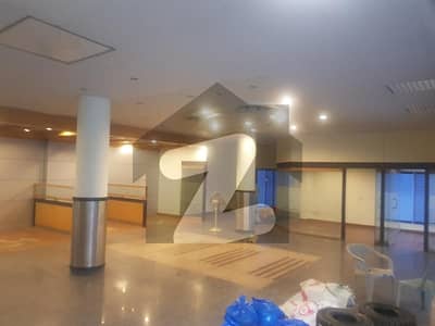4000 Sq Feet Commercial House For Rent