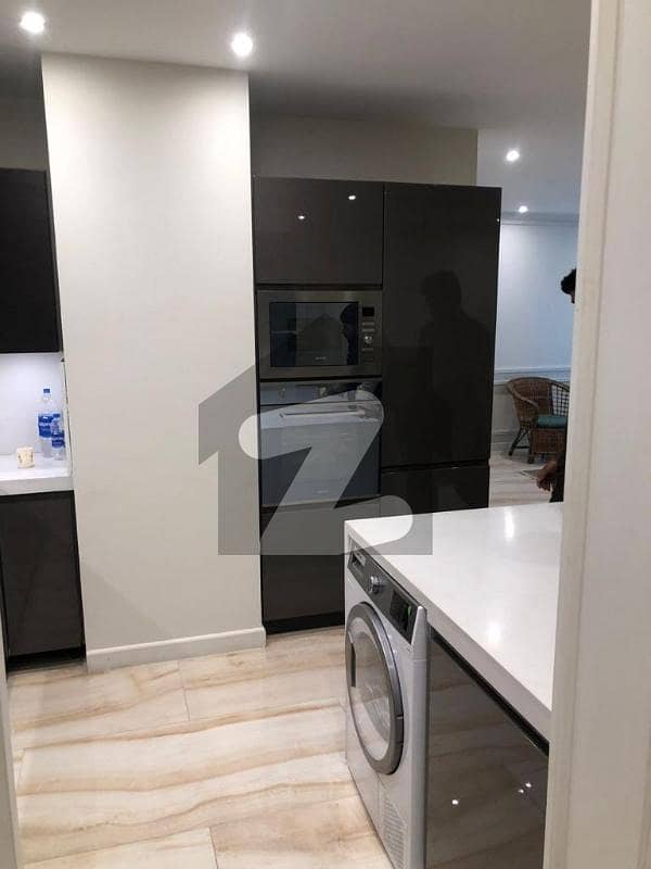 2 Bedroom Apartment Gulberg