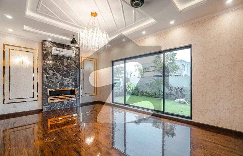 Spanish Design Bungalow 50 Feet Road One Minute Walking Distance From