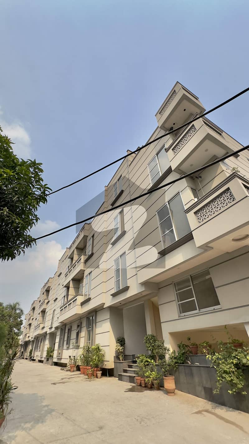 3 Bed Apartments Available 3 Bed Apartments Available