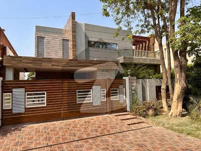 Fully Furnished 1 Kanal Modern House For Rent In DHA Phase 5, Lahore