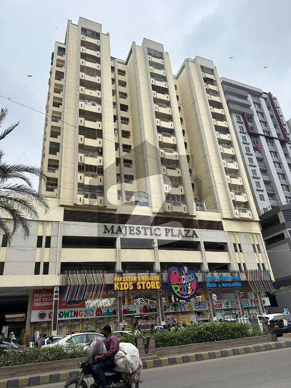 MAJESTIC PLAZA west ioen