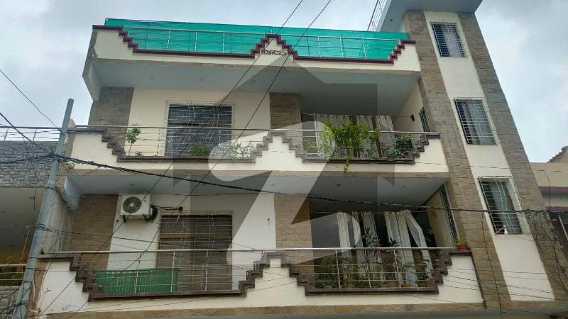 درخشاں سوسائٹی ملیر,کراچی میں 6 کمروں کا 9 مرلہ مکان 5.5 کروڑ میں برائے فروخت۔ درخشاں سوسائٹی ملیر,کراچی میں 6 کمروں کا 9 مرلہ مکان 5.5 کروڑ میں برائے فروخت۔