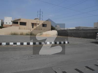 500 Yards Plot For Sale In DHA Phase 8 Zone D, Street Location, Chance Deal!