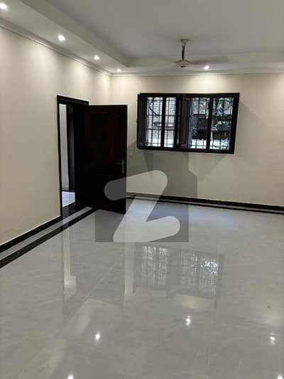 2 Kanal Double Storey House Available For Rent In Garden Town Lahore